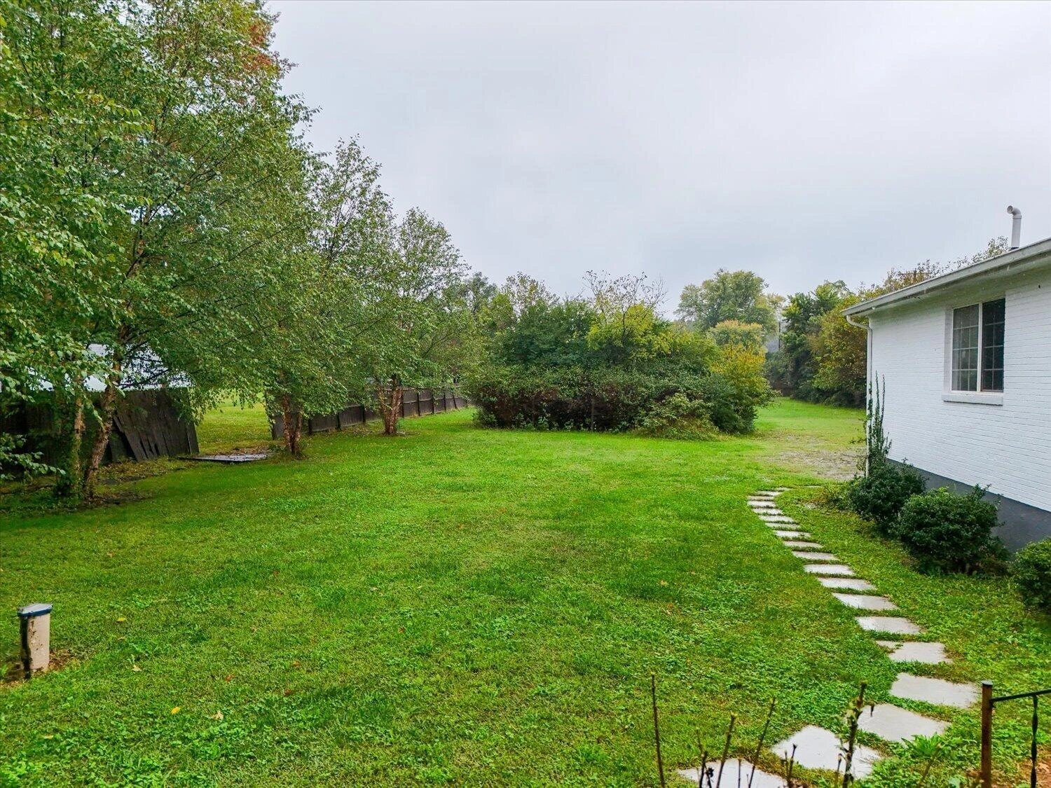 3746 Colonial AVE - Photo 31