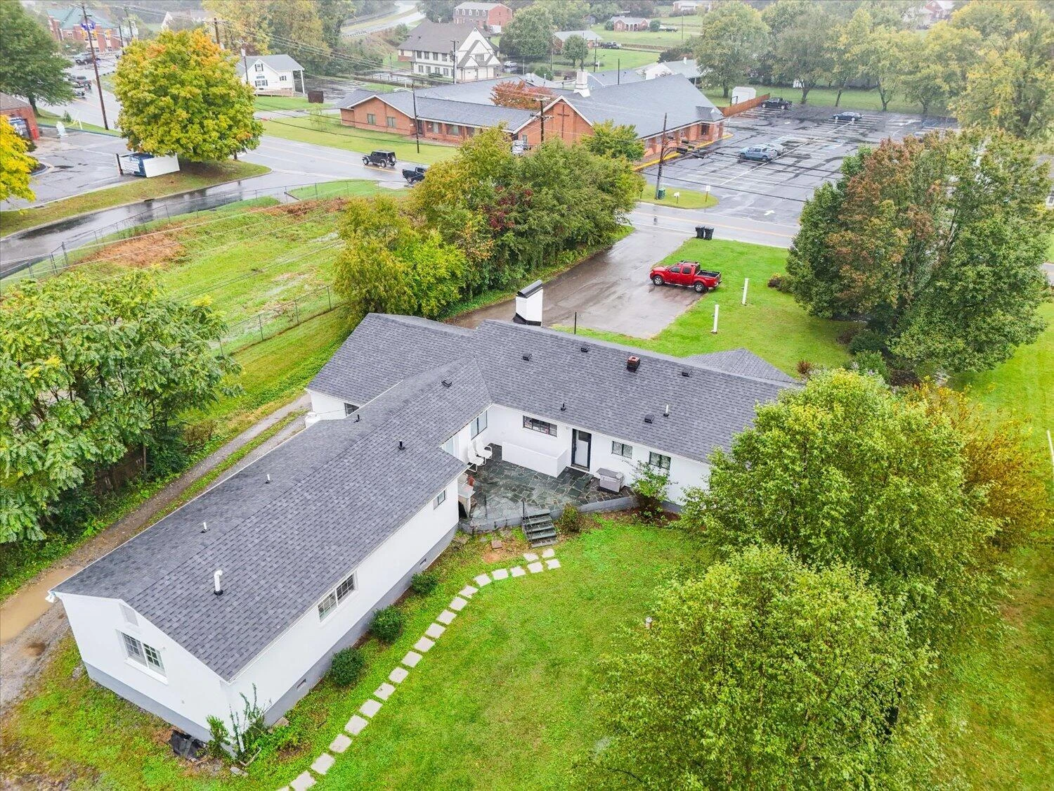 3746 Colonial AVE - Photo 35