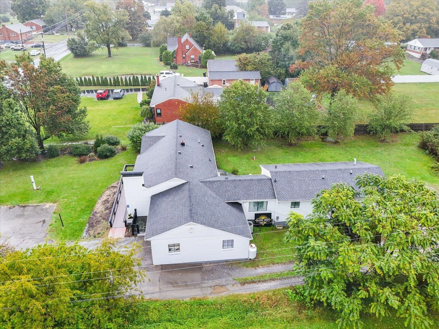 3746 Colonial AVE - Photo 36