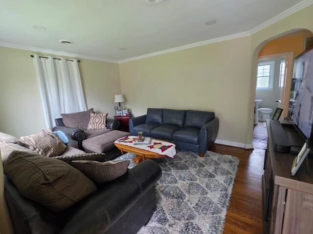 2517 Maiden LN SW - Photo 9