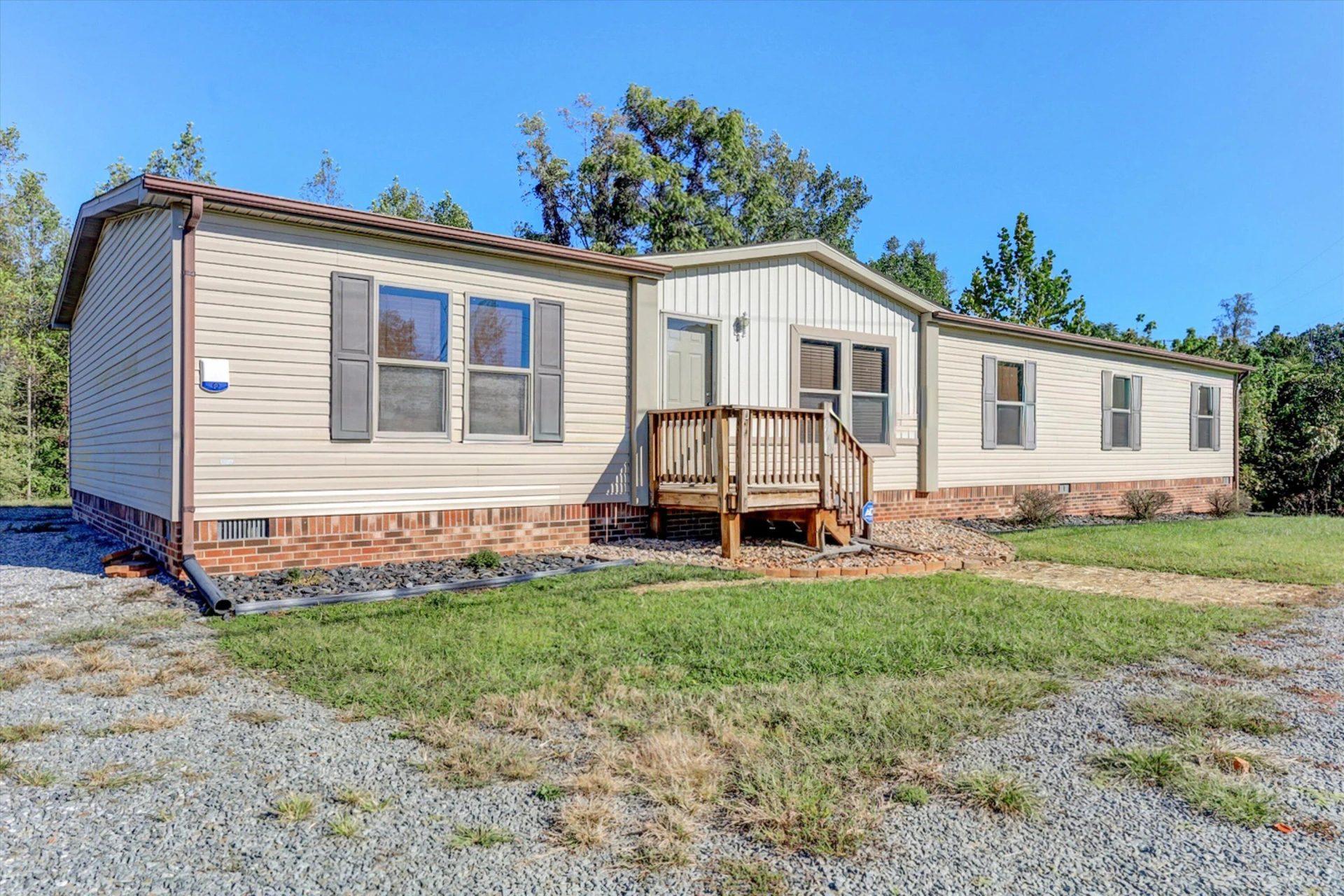 1447 Doe Run RD - Photo 3