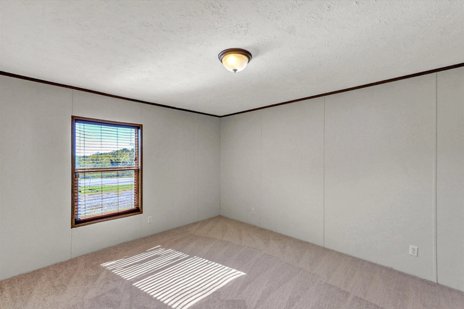 1447 Doe Run RD - Photo 20