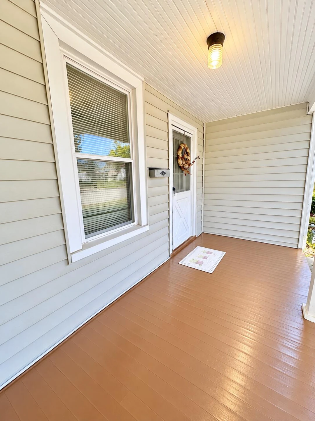 925 Kensington AVE - Photo 5
