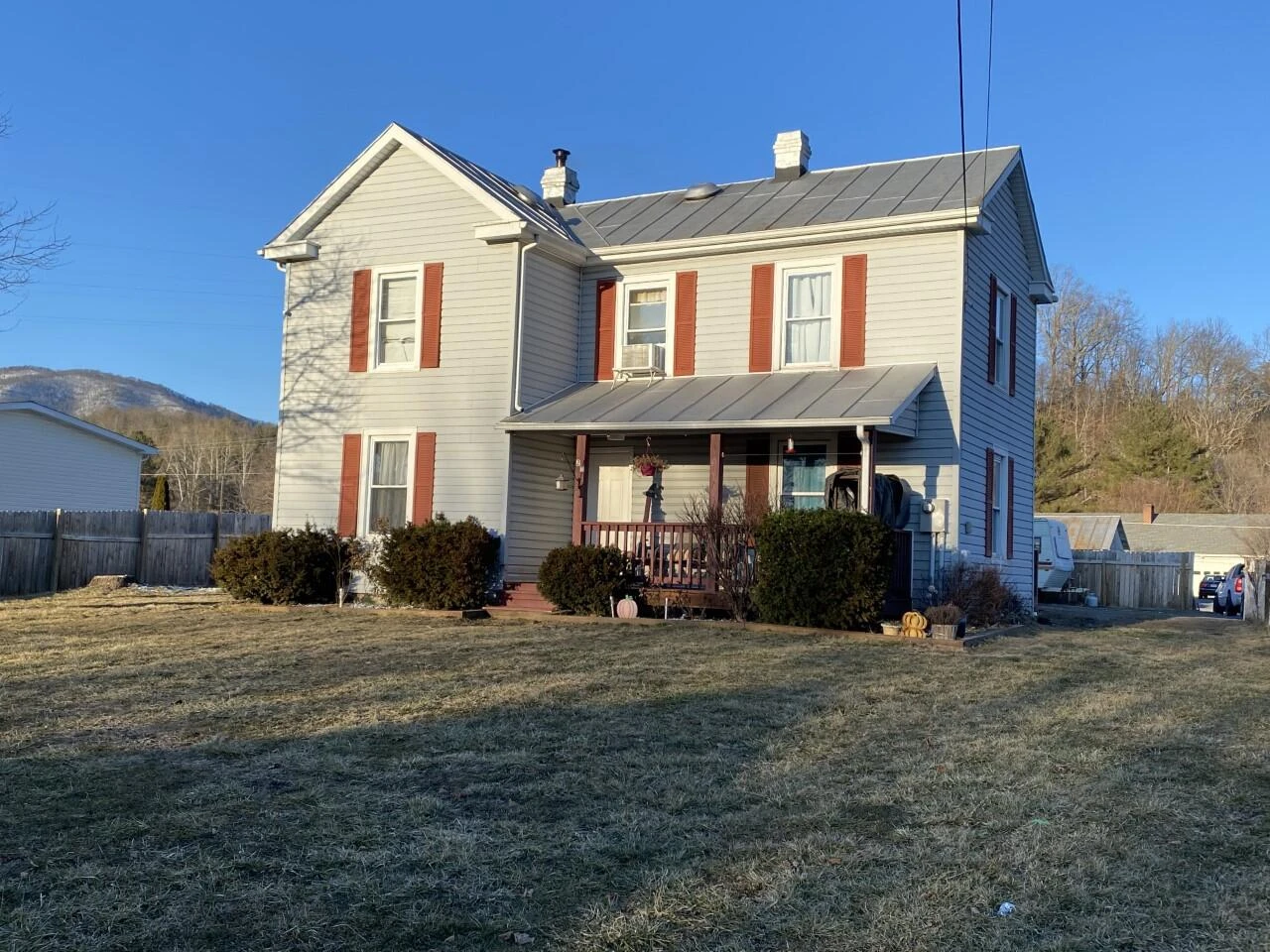 25 N Central Ave