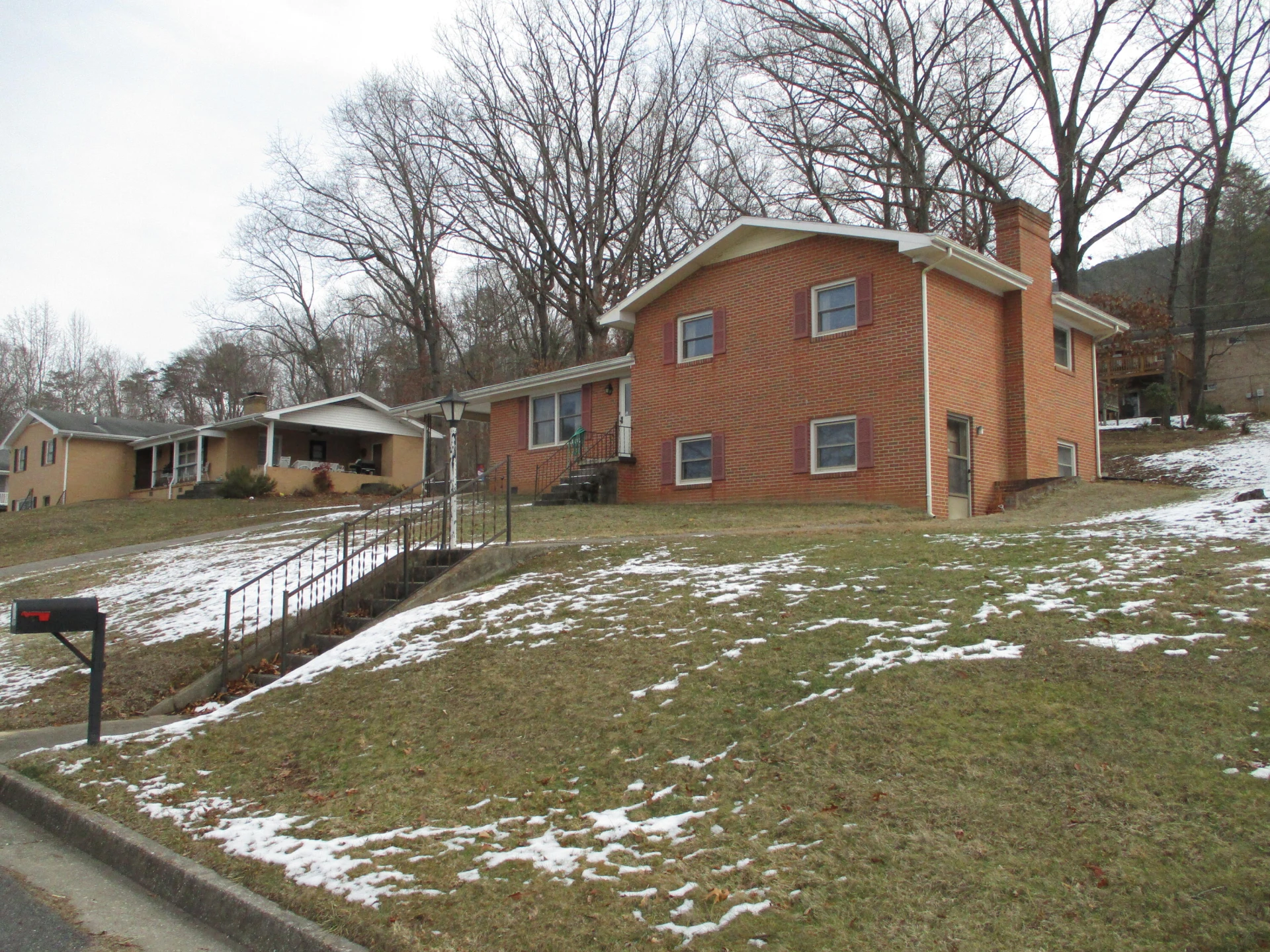 2346 Holly Ave - Photo 12