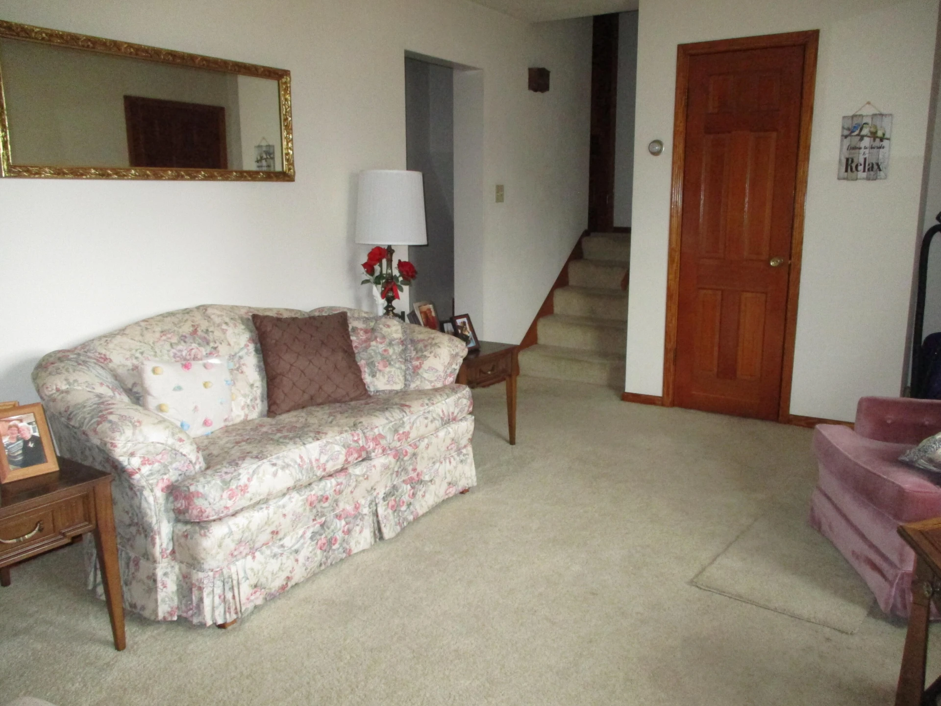 2346 Holly Ave - Photo 3