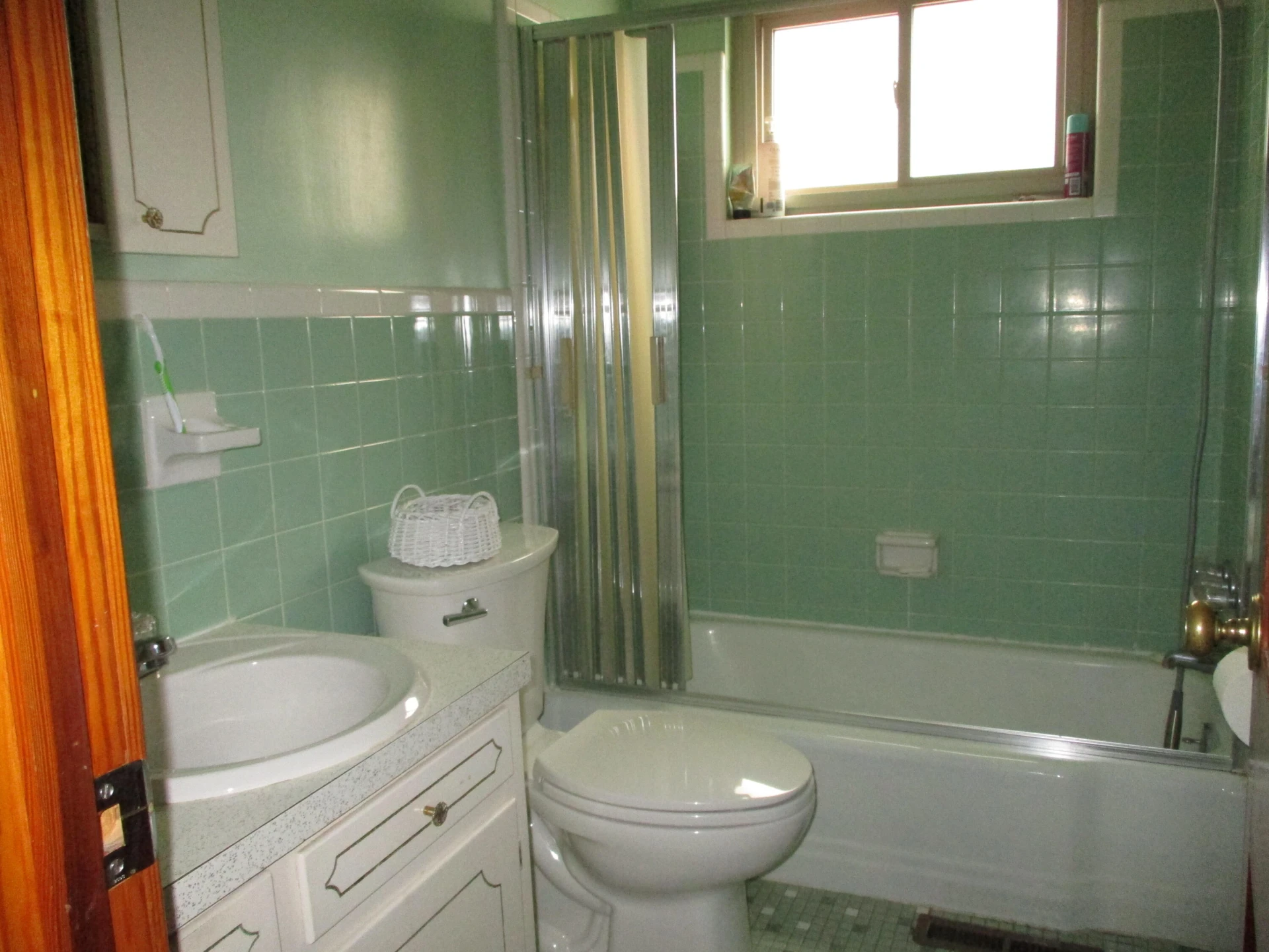 2346 Holly Ave - Photo 6