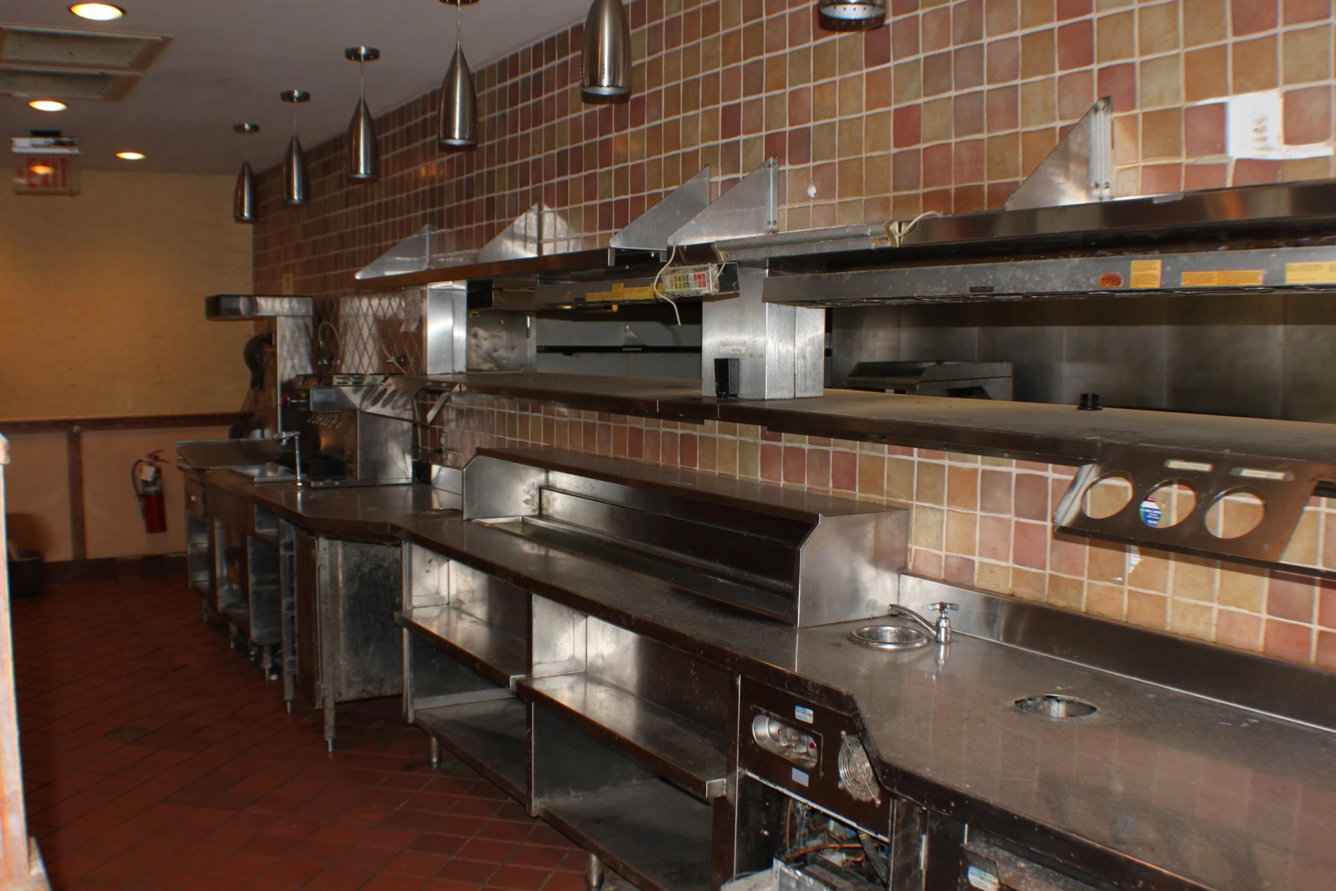 415 Thacker Ave - Photo 8