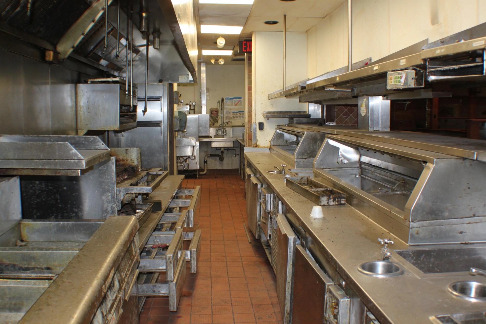 415 Thacker Ave - Photo 9