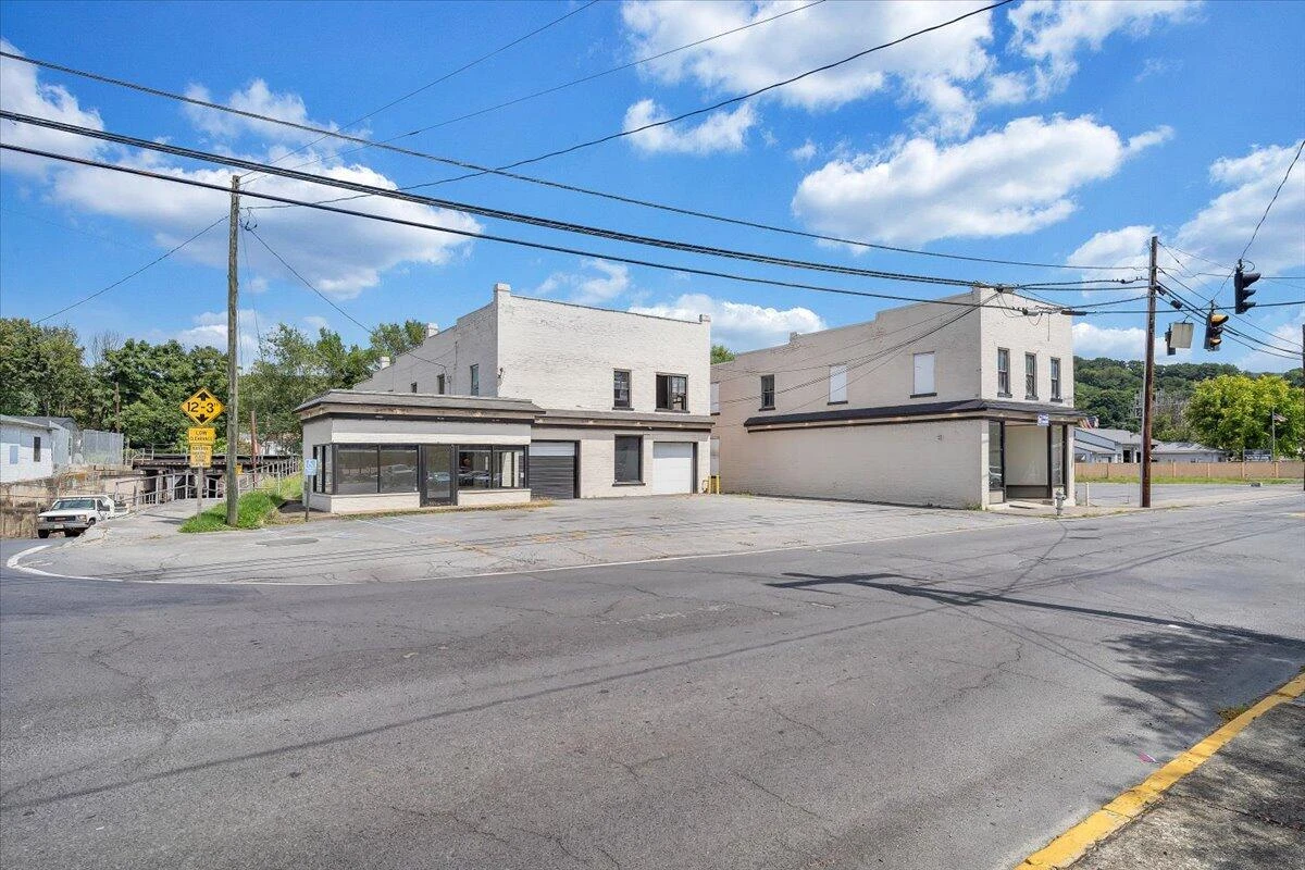 803 S Lexington Ave