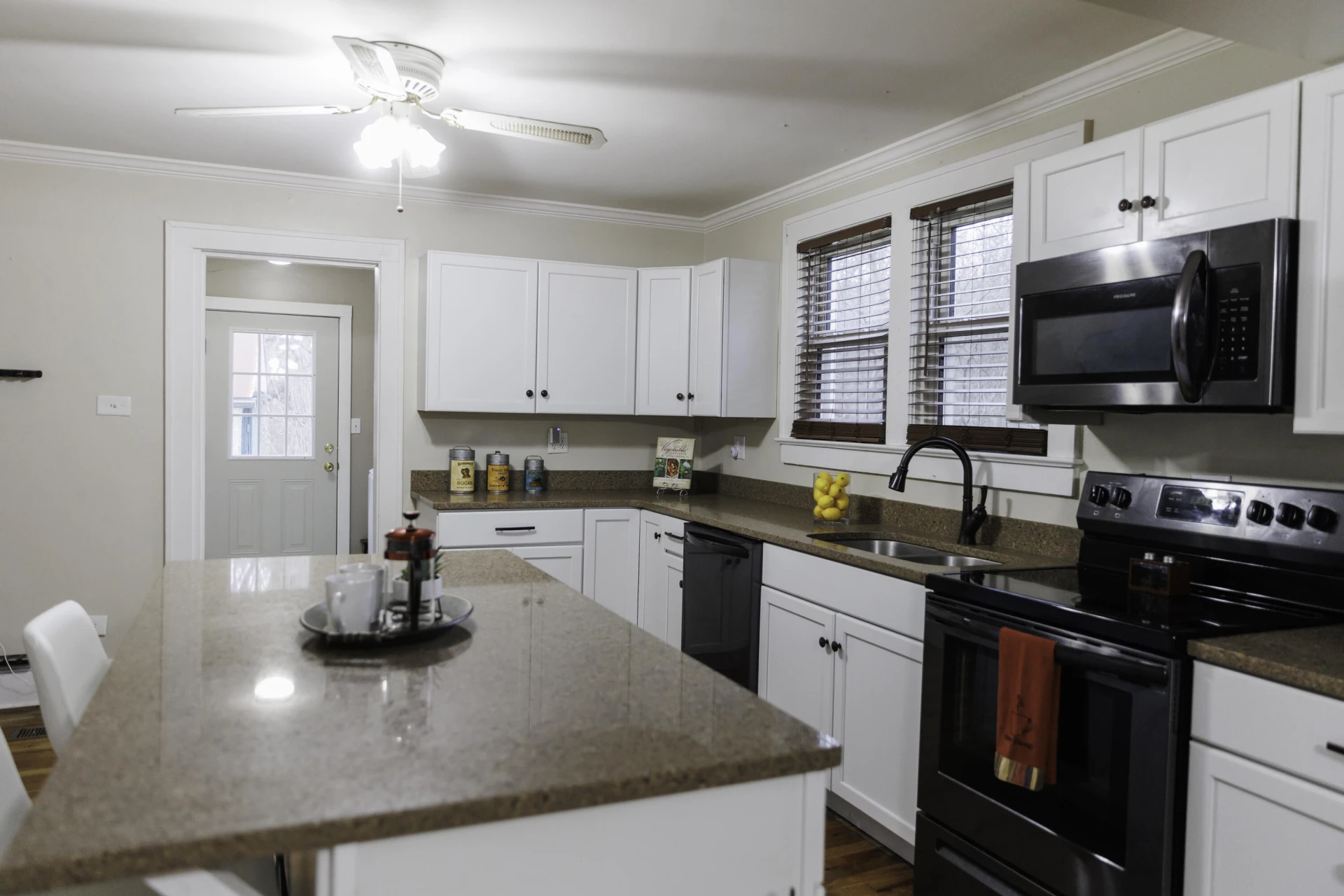 555 Arnolds Valley Rd - Photo 17