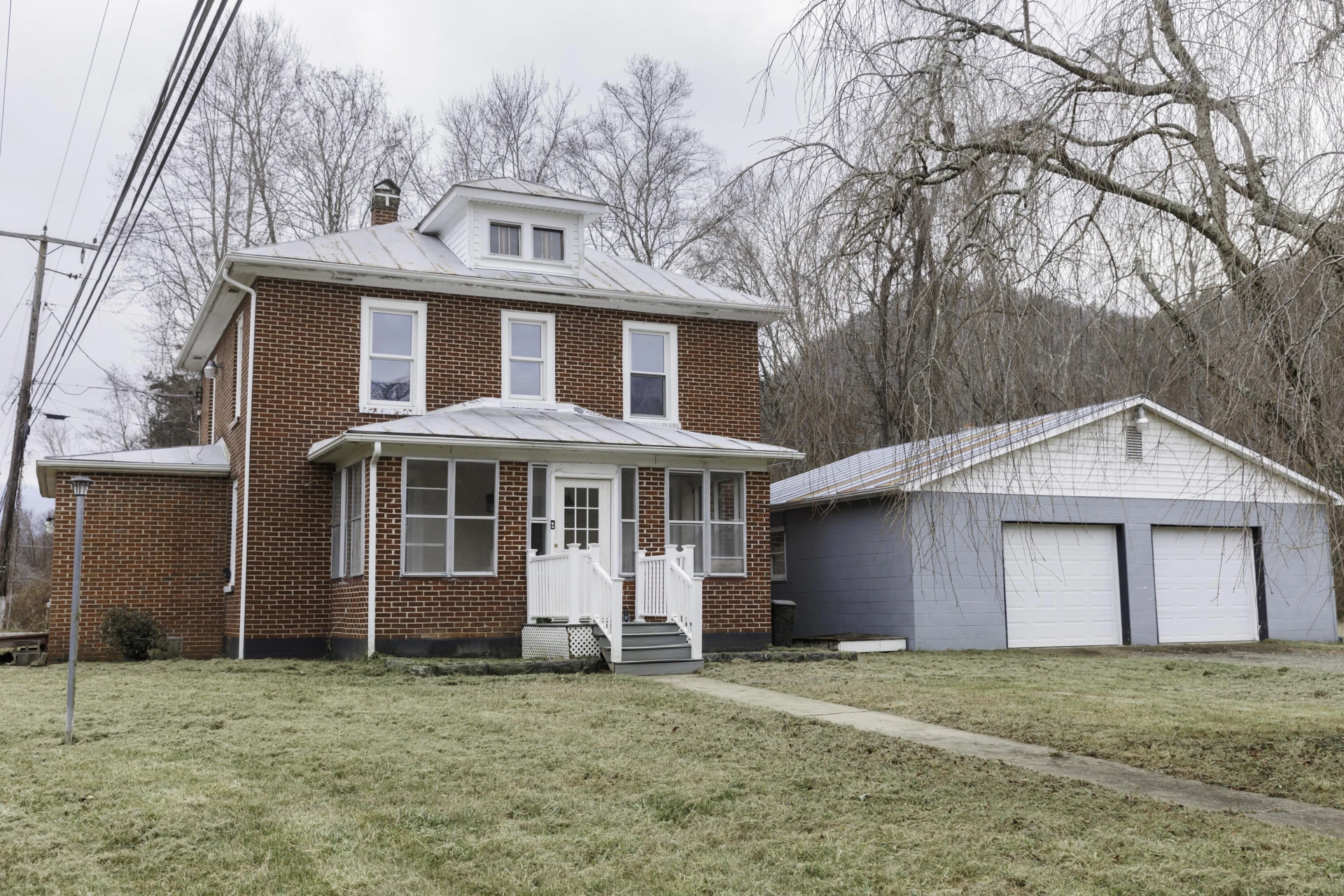 555 Arnolds Valley Rd - Photo 2