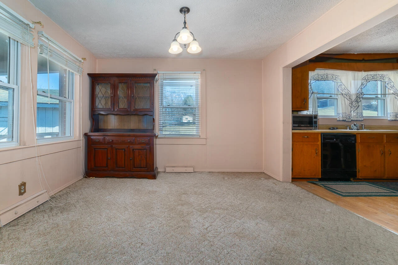 2068 N Lee Highway - Photo 10
