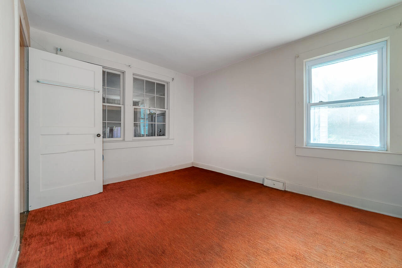 2068 N Lee Highway - Photo 18