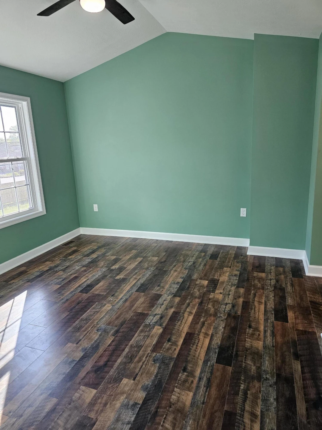 1045 Woodland Ave - Photo 15