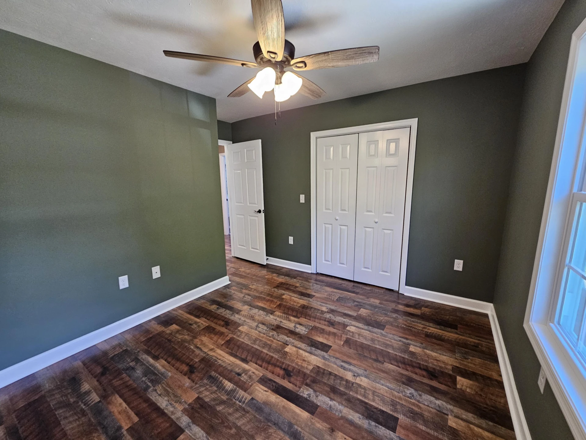 1045 Woodland Ave - Photo 27