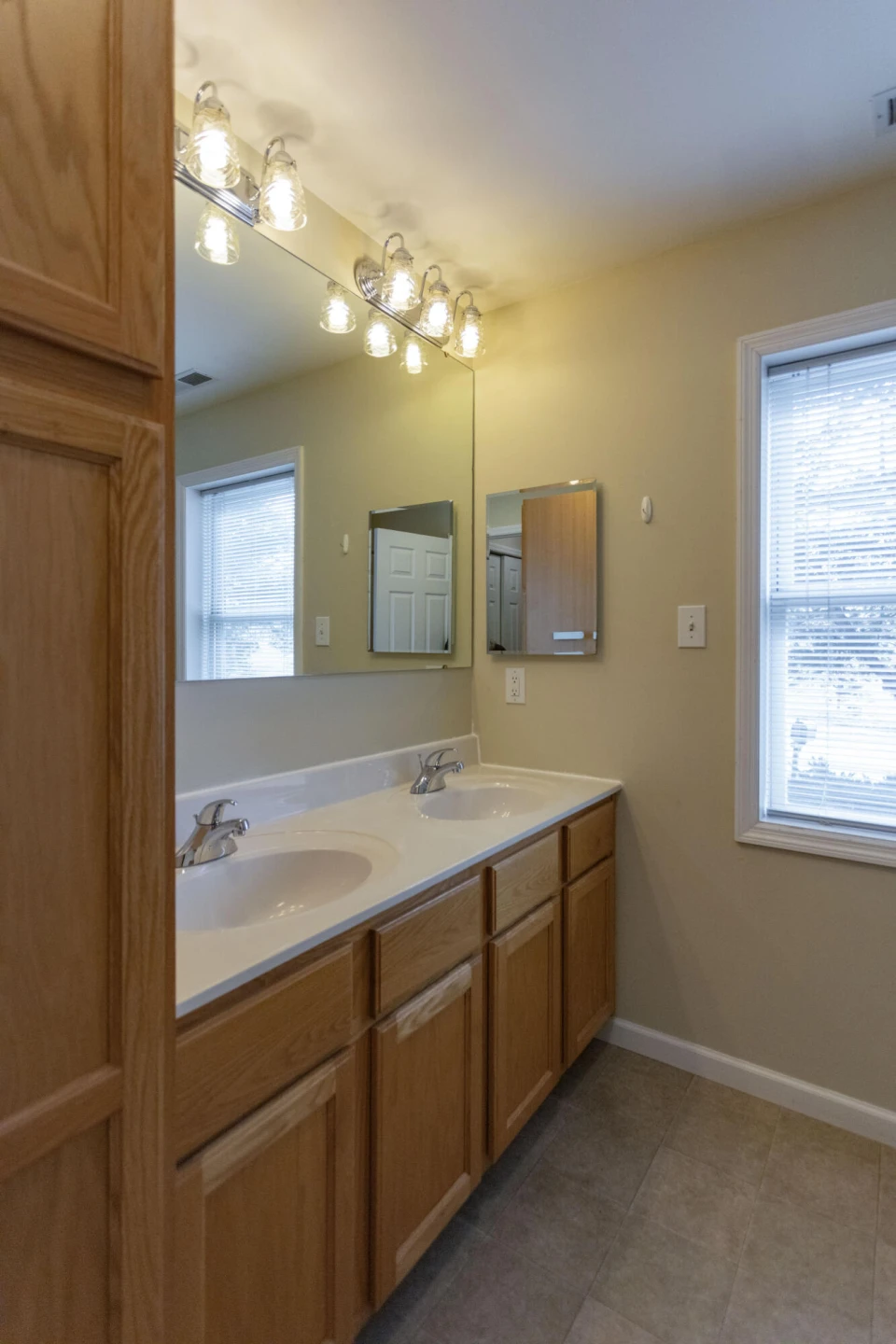 20-1 Beverly Ct - Photo 16