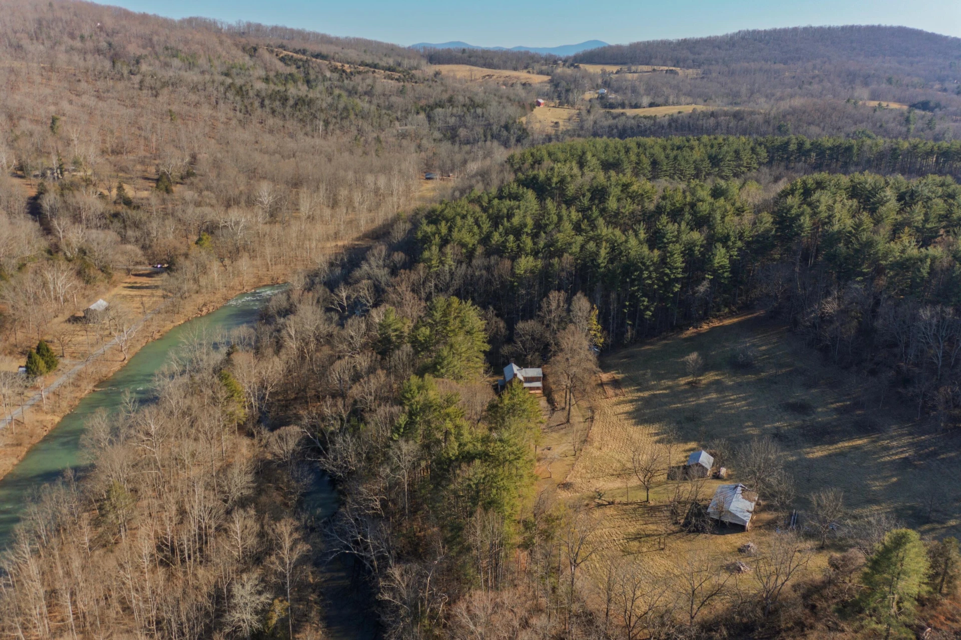 599 Lindsay Ln - Photo 2