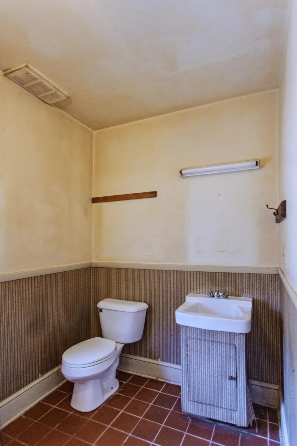 599 Lindsay Ln - Photo 35