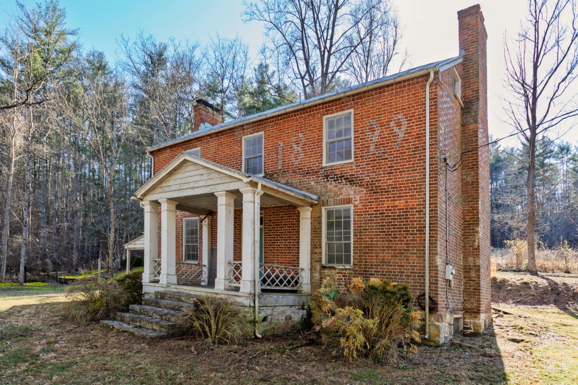 599 Lindsay Ln - Photo 5