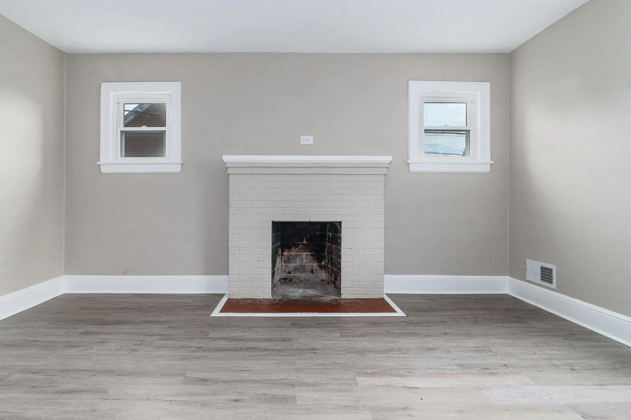1215 Crescent St NW - Photo 12