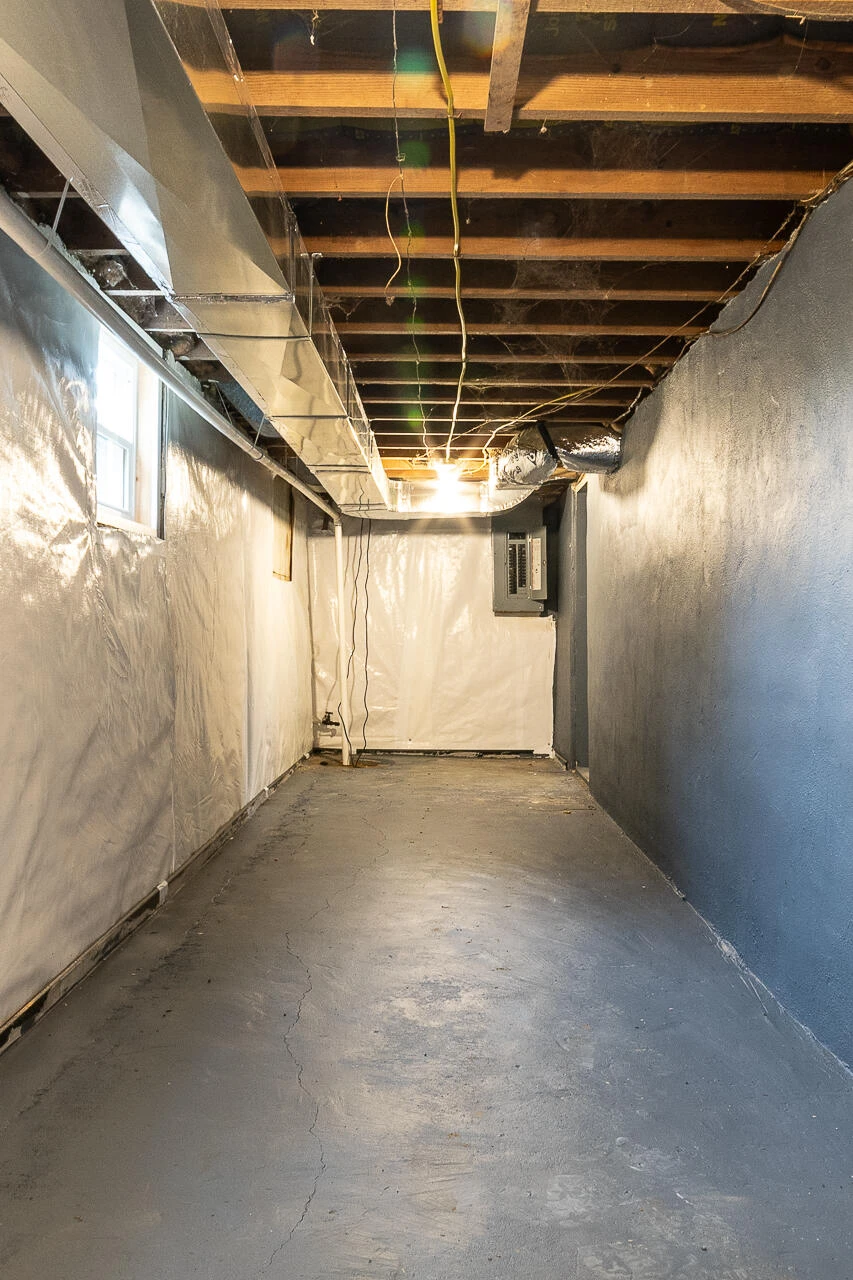 1215 Crescent St NW - Photo 36