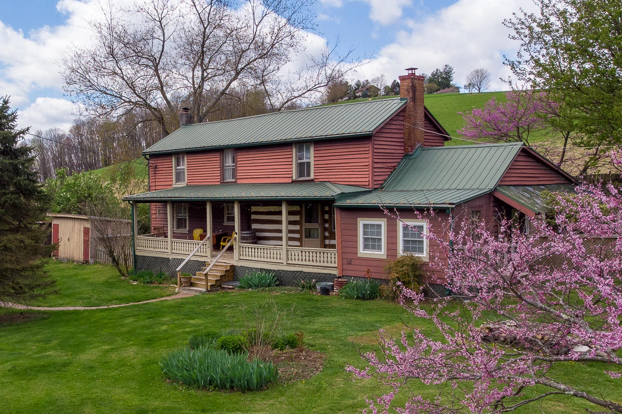 775 Newport Rd