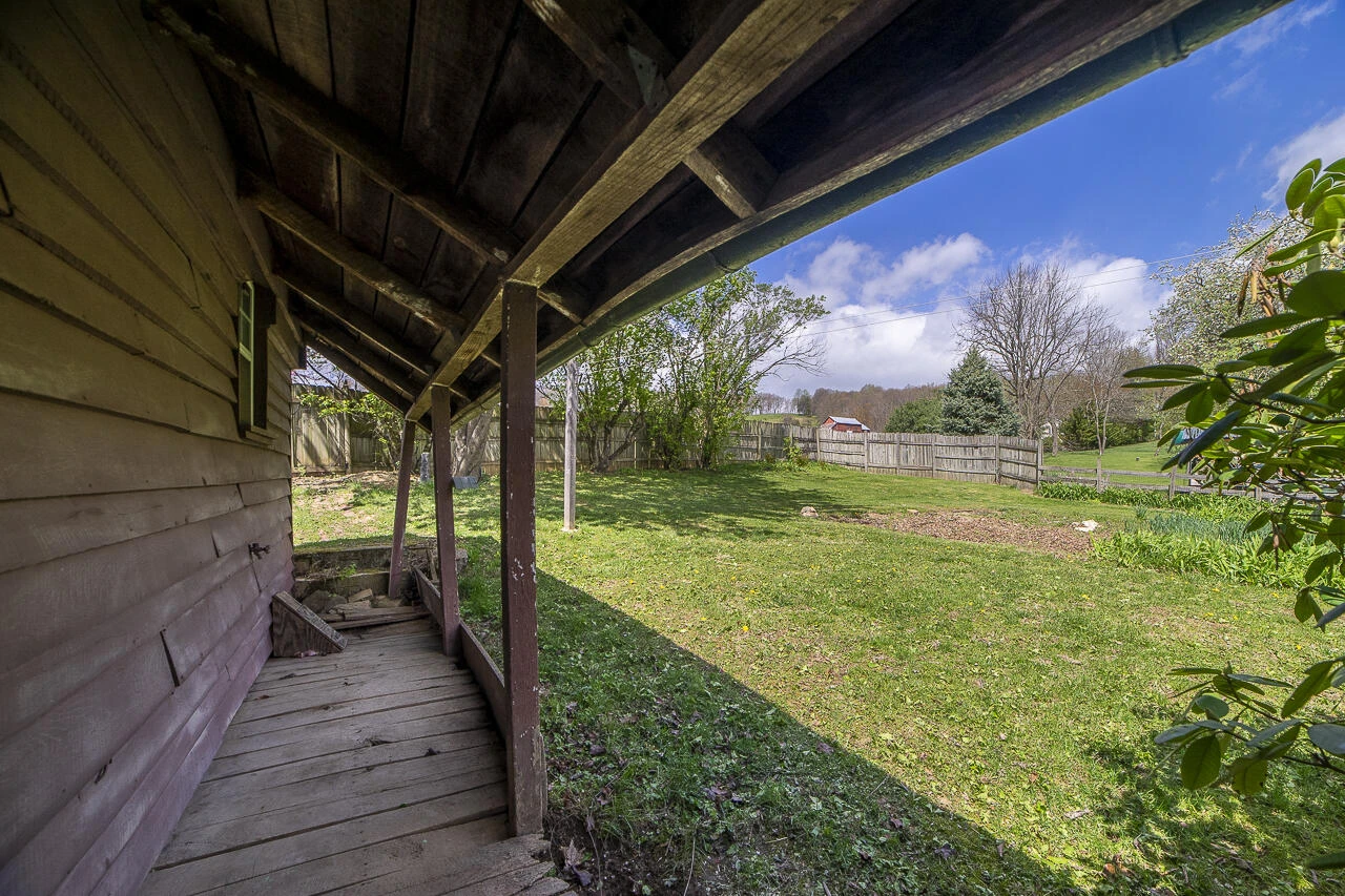 775 Newport Rd - Photo 48