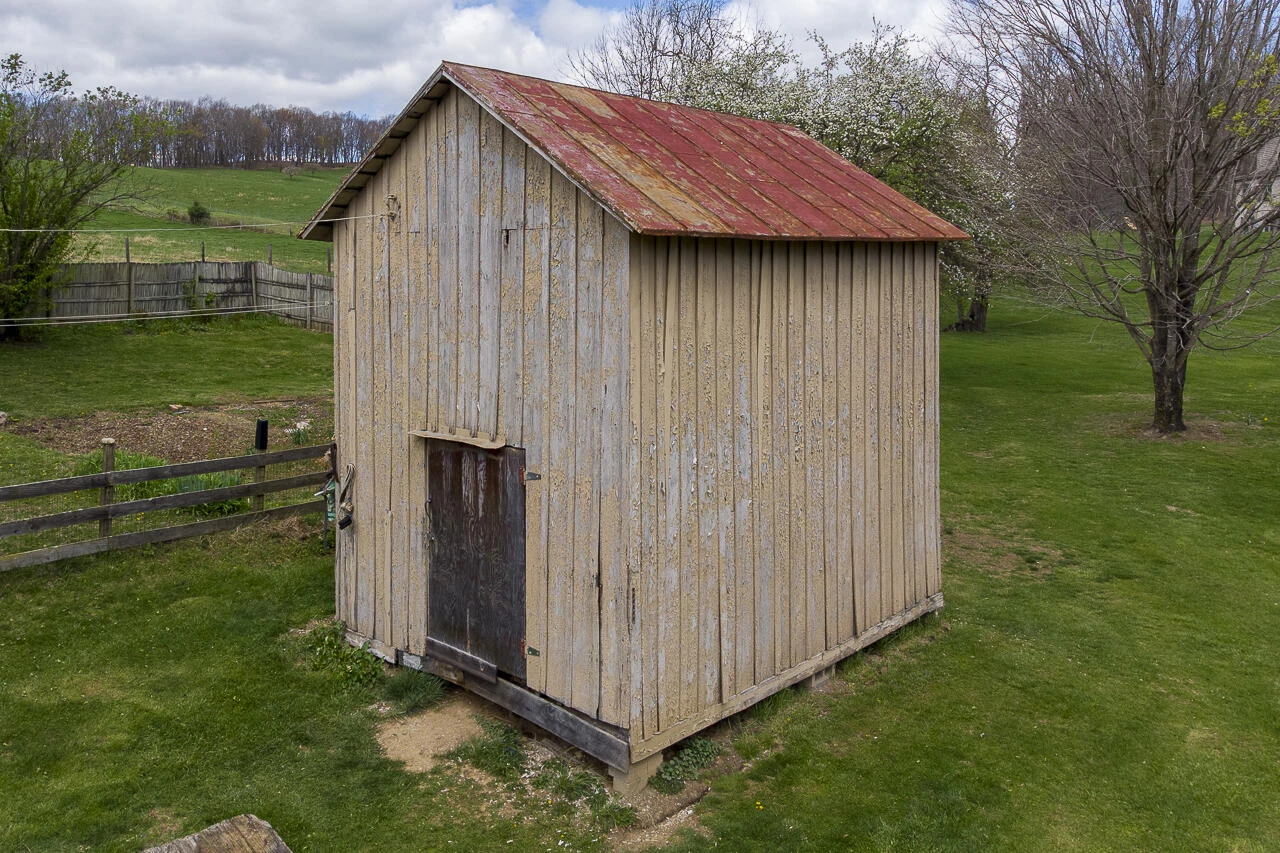 775 Newport Rd - Photo 50
