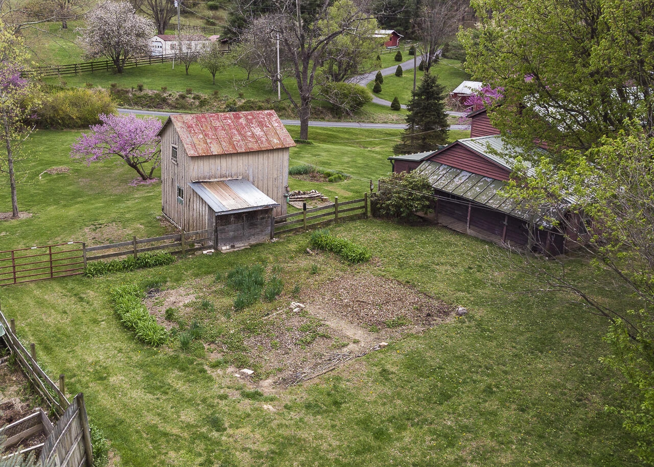 775 Newport Rd - Photo 51