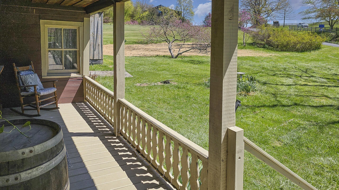 775 Newport Rd - Photo 53