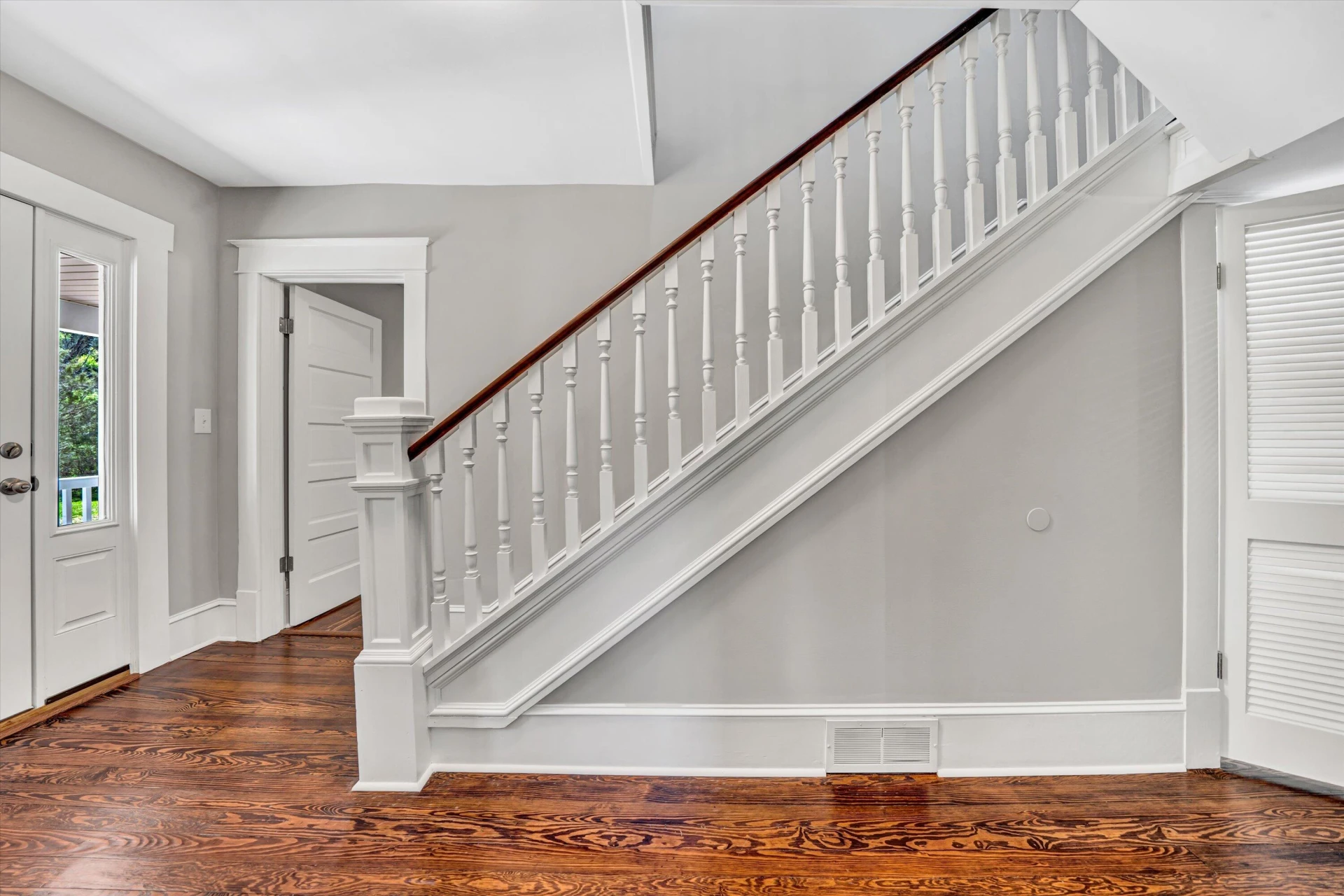 319 Trinity Rd - Photo 5