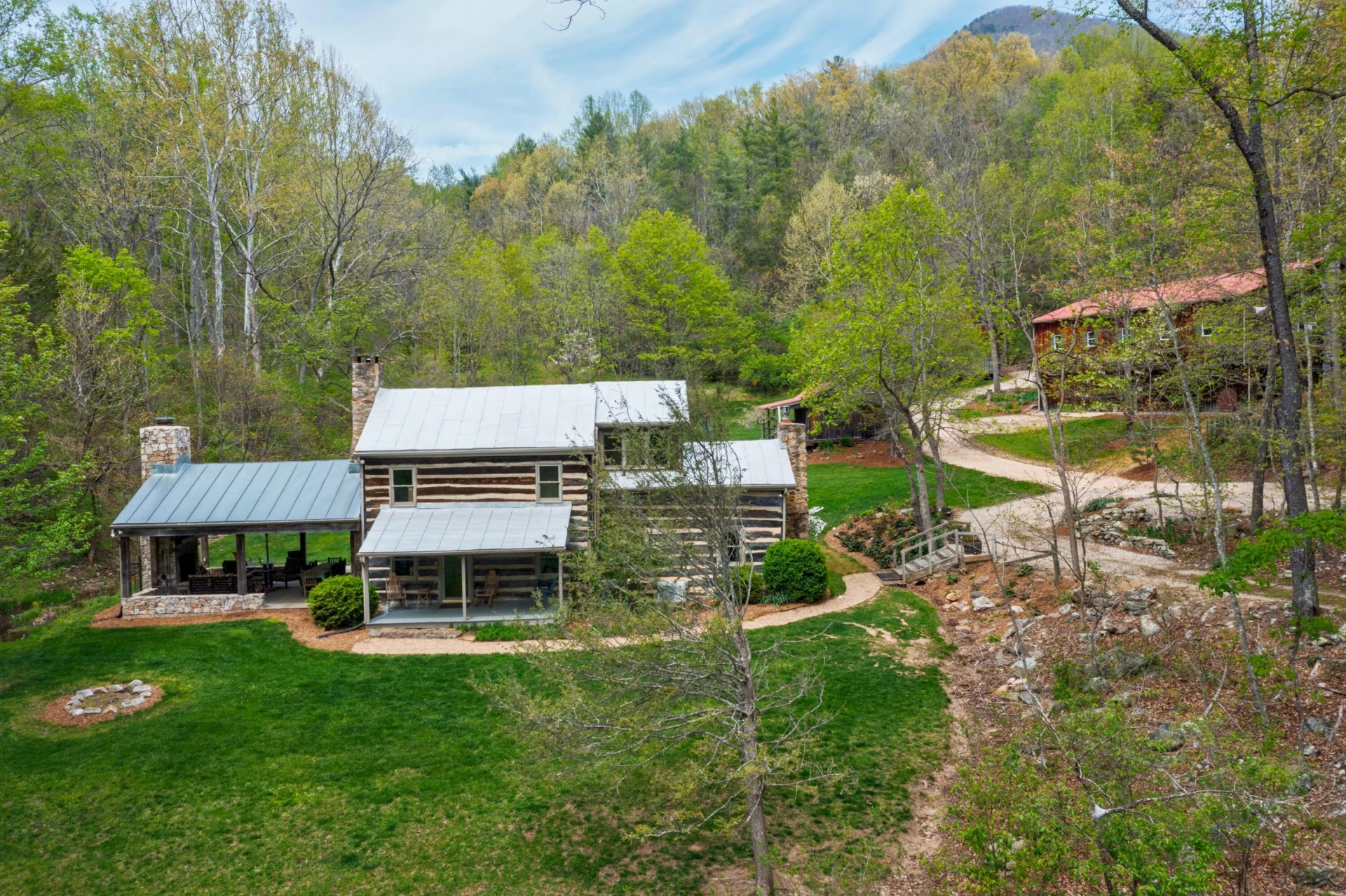 195 Shake Rag Rd