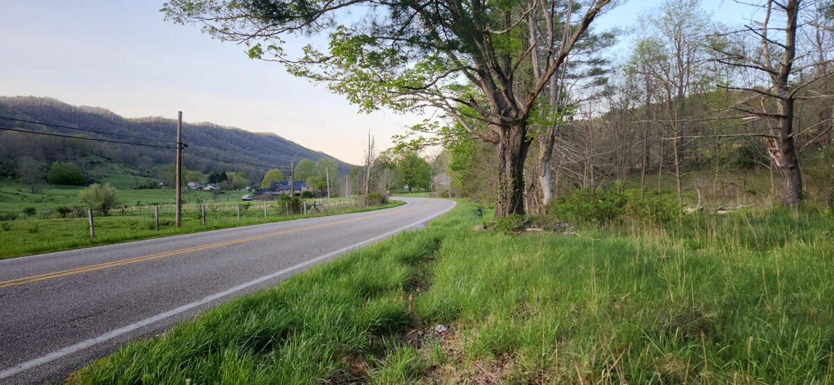 1120 Sam Snead Highway - Photo 10