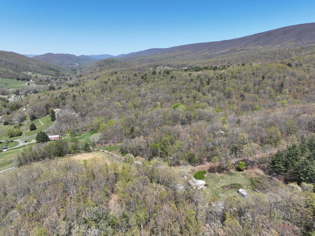 1120 Sam Snead Highway - Photo 55