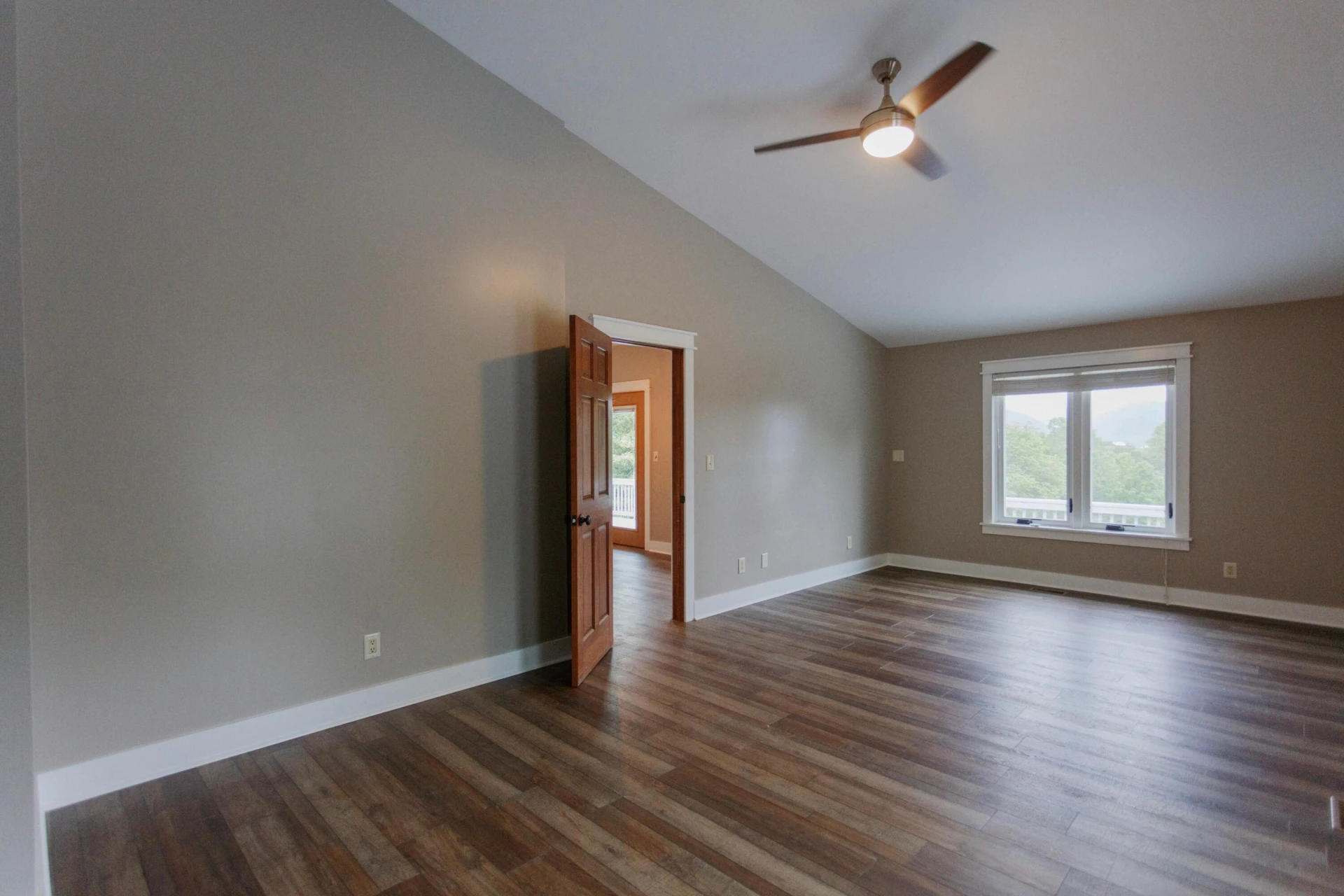 22 Seaman Cir - Photo 11