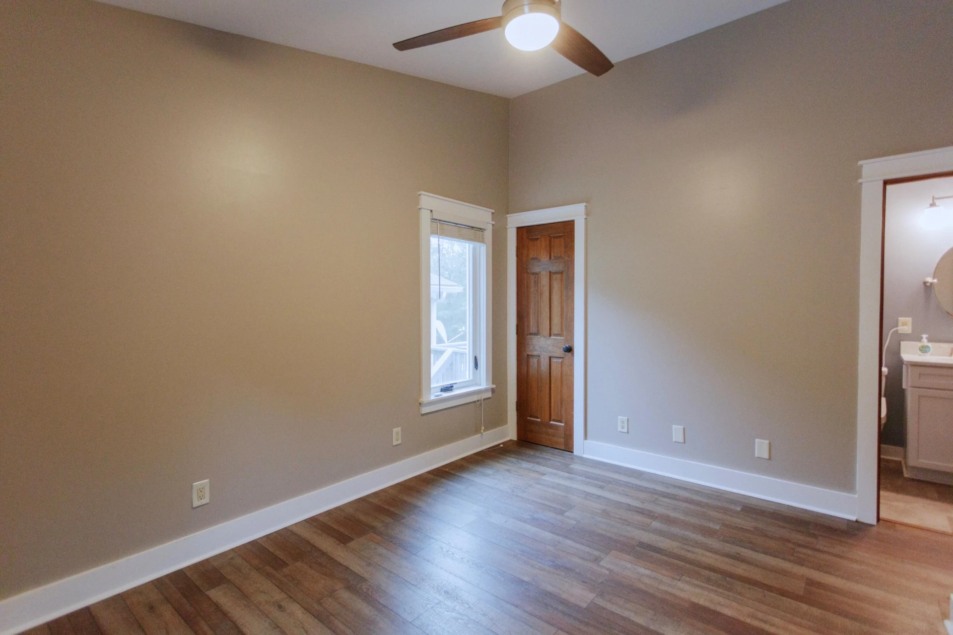22 Seaman Cir - Photo 16
