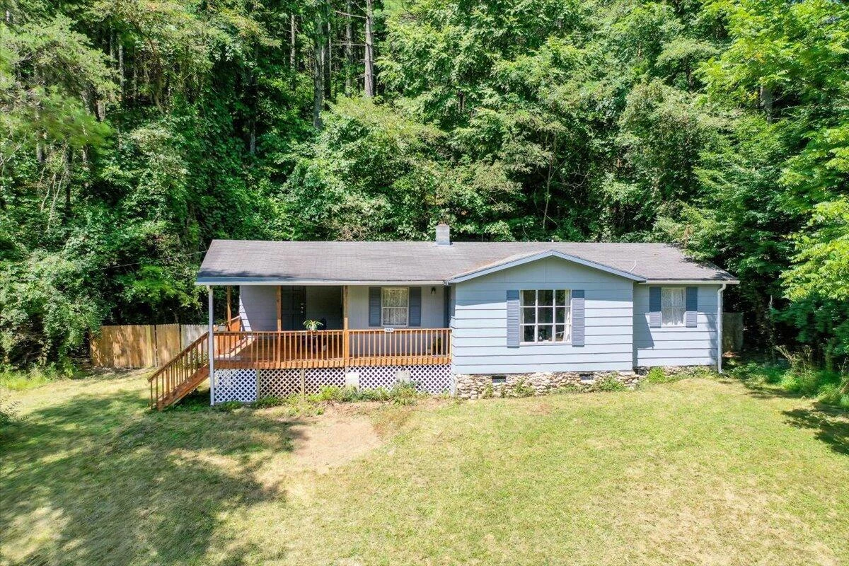 2063 Pedlar River Rd