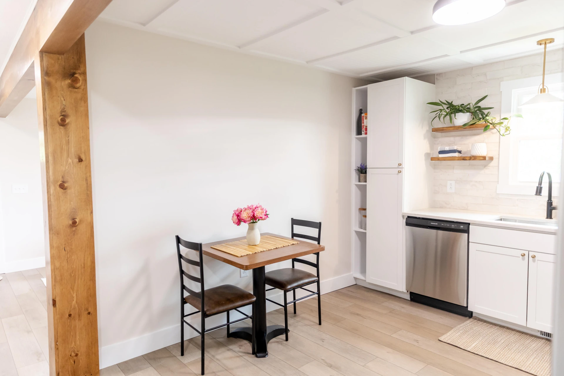 519 Arpia St - Photo 13
