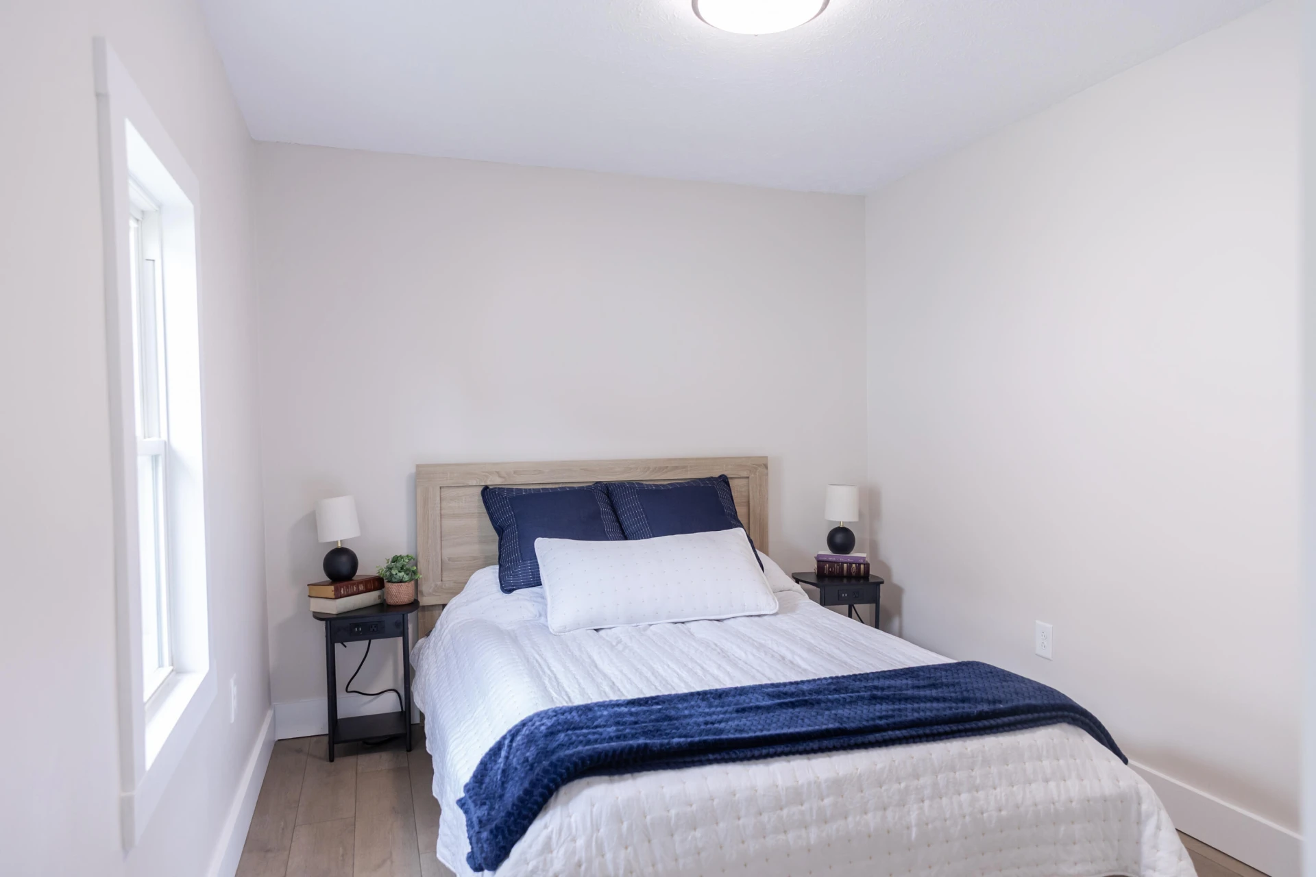 519 Arpia St - Photo 14