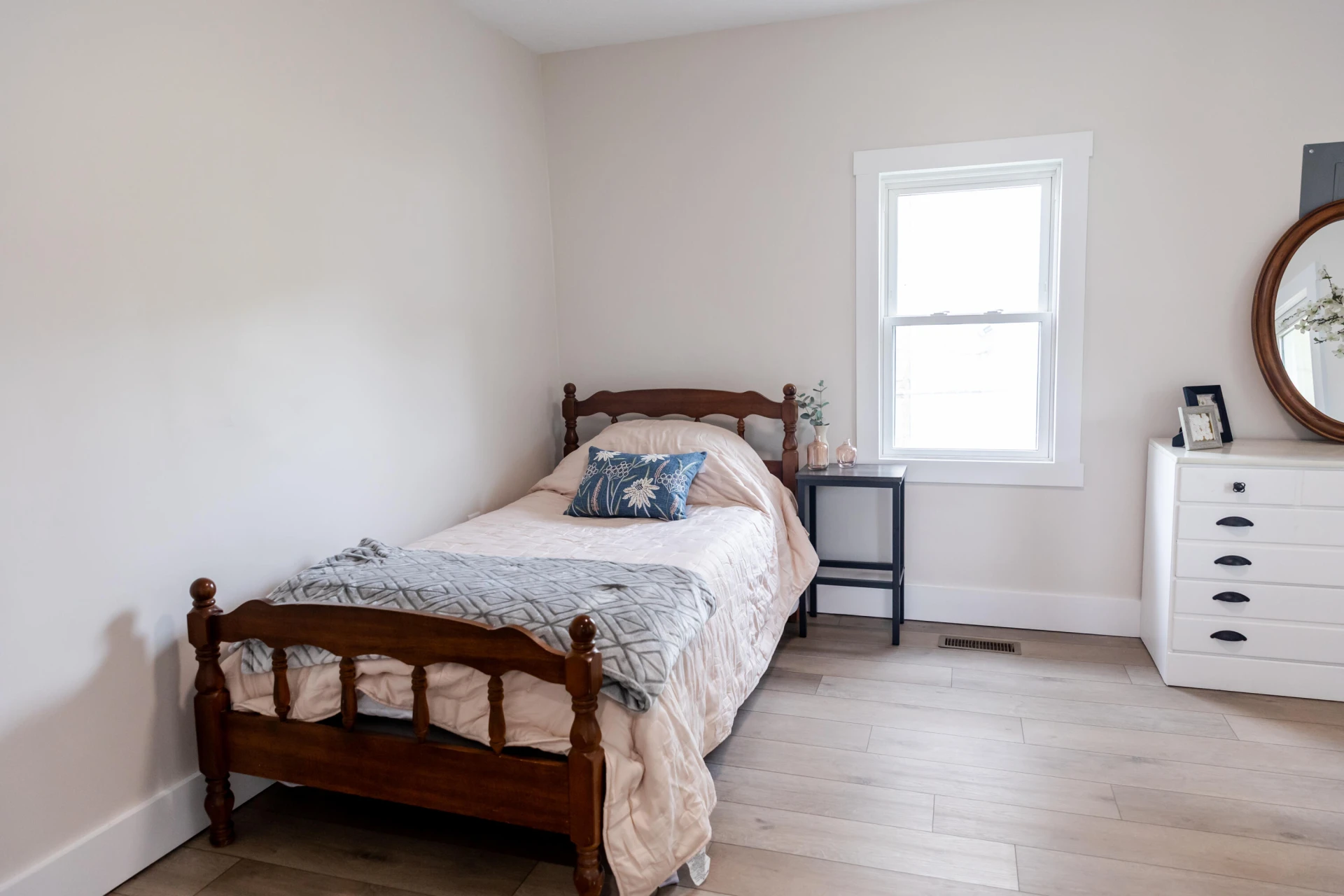 519 Arpia St - Photo 33