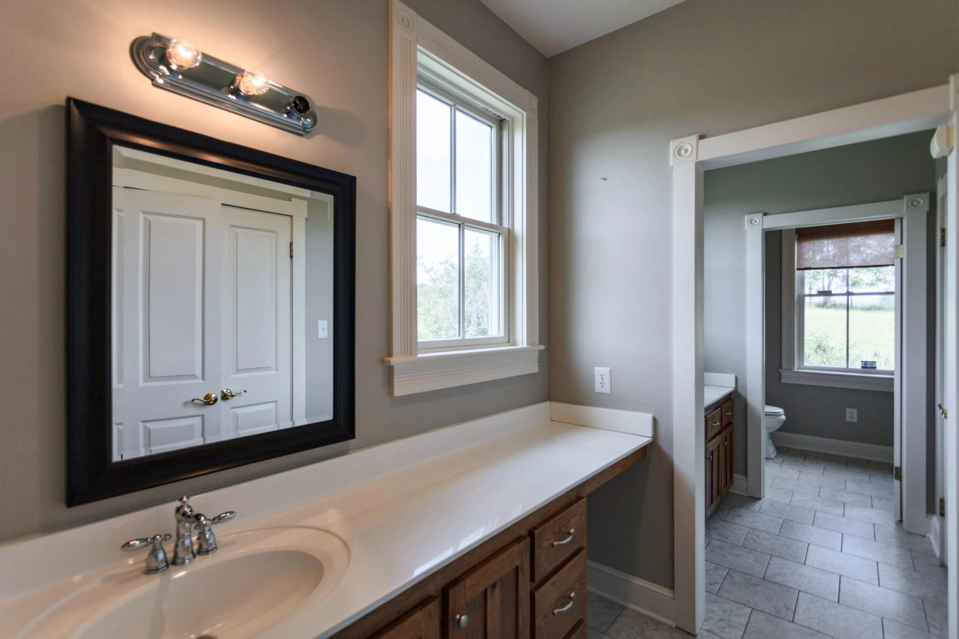 8029 N Lee Highway - Photo 16