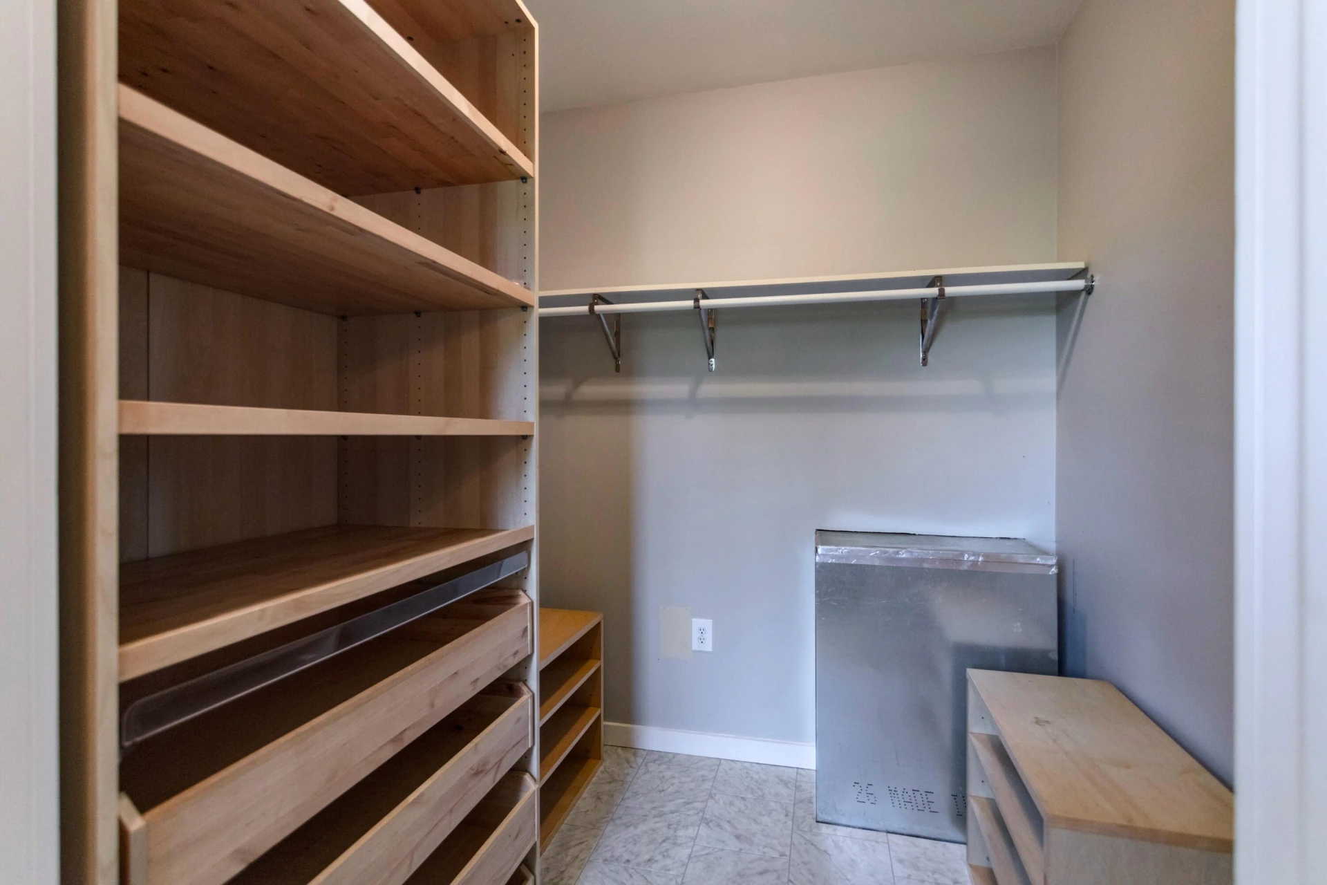 8029 N Lee Highway - Photo 18