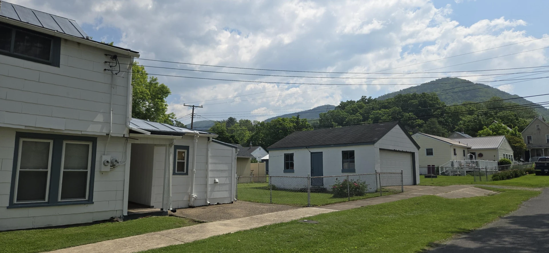 2104 Oak Avenue Ave - Photo 2