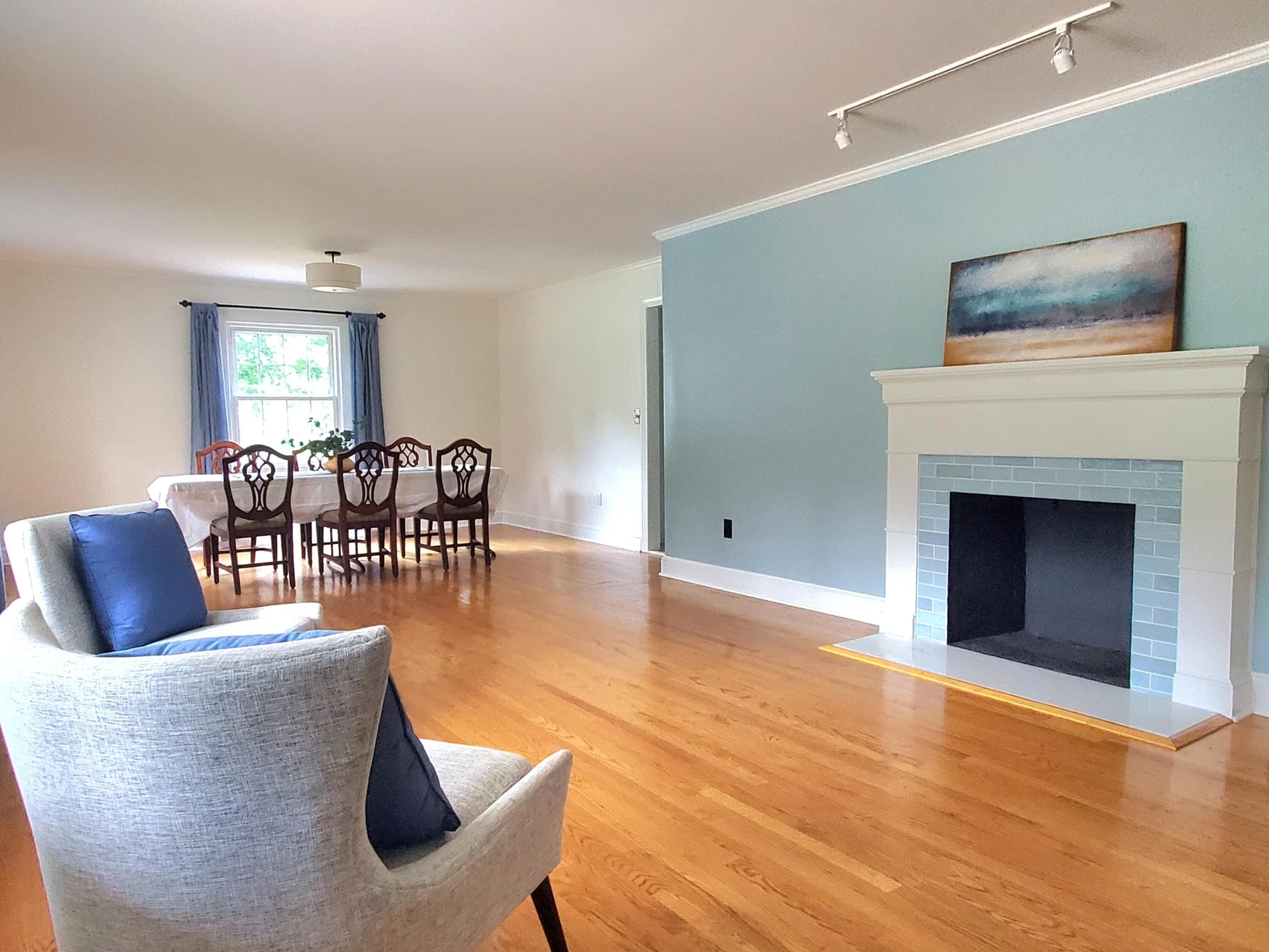 903 Bowyer Ln - Photo 12