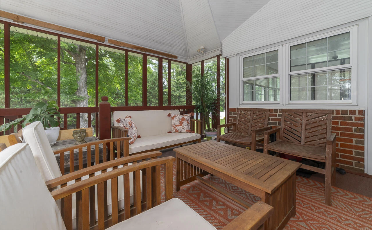 903 Bowyer Ln - Photo 23