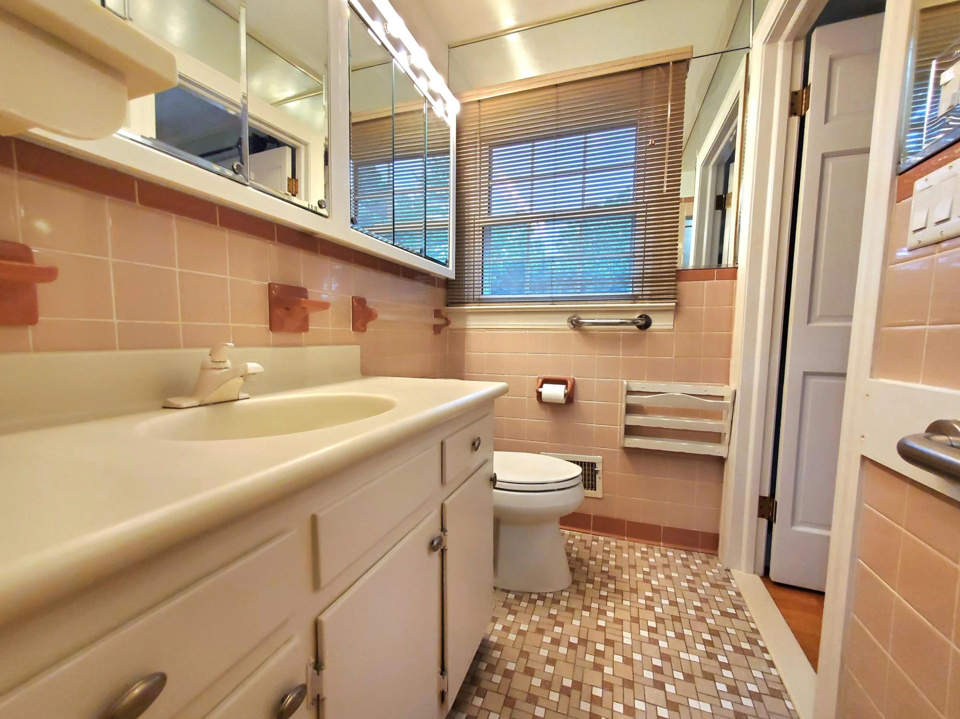 903 Bowyer Ln - Photo 30