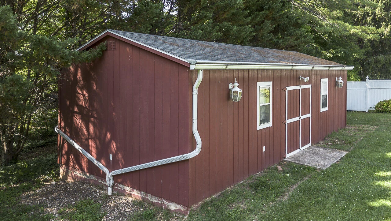 903 Bowyer Ln - Photo 51