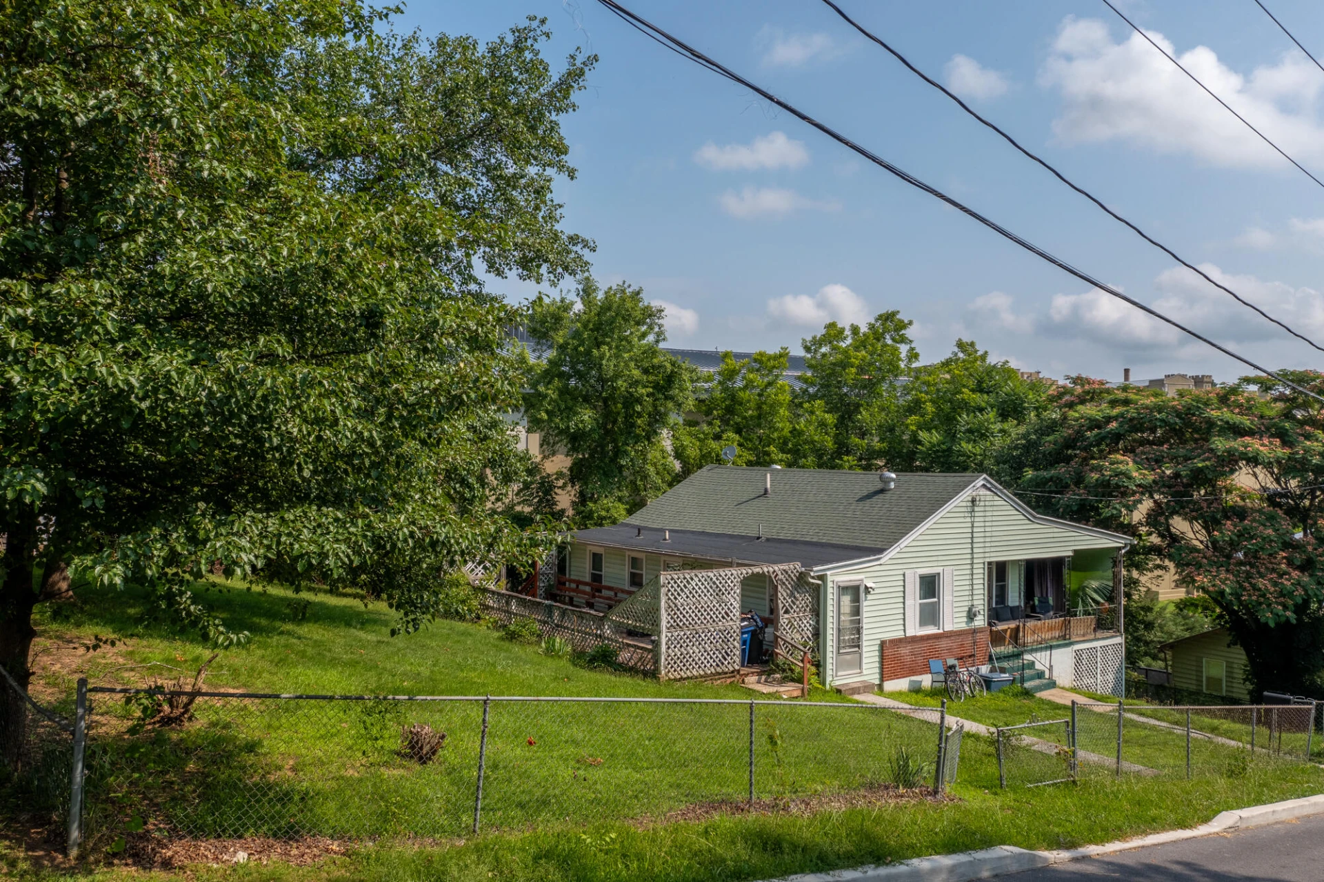 224 N Randolph St