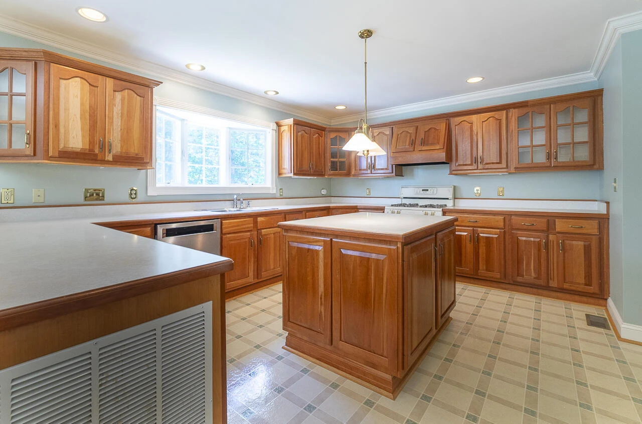 33 Edgewood Dr - Photo 13